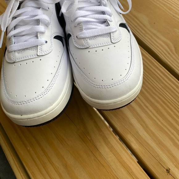 Nike Gama Forces Mens 7.5 Women’s size 9. Almost new but worn once. - Picture 5 of 6